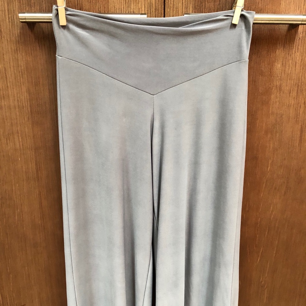 One Fashion gray pants